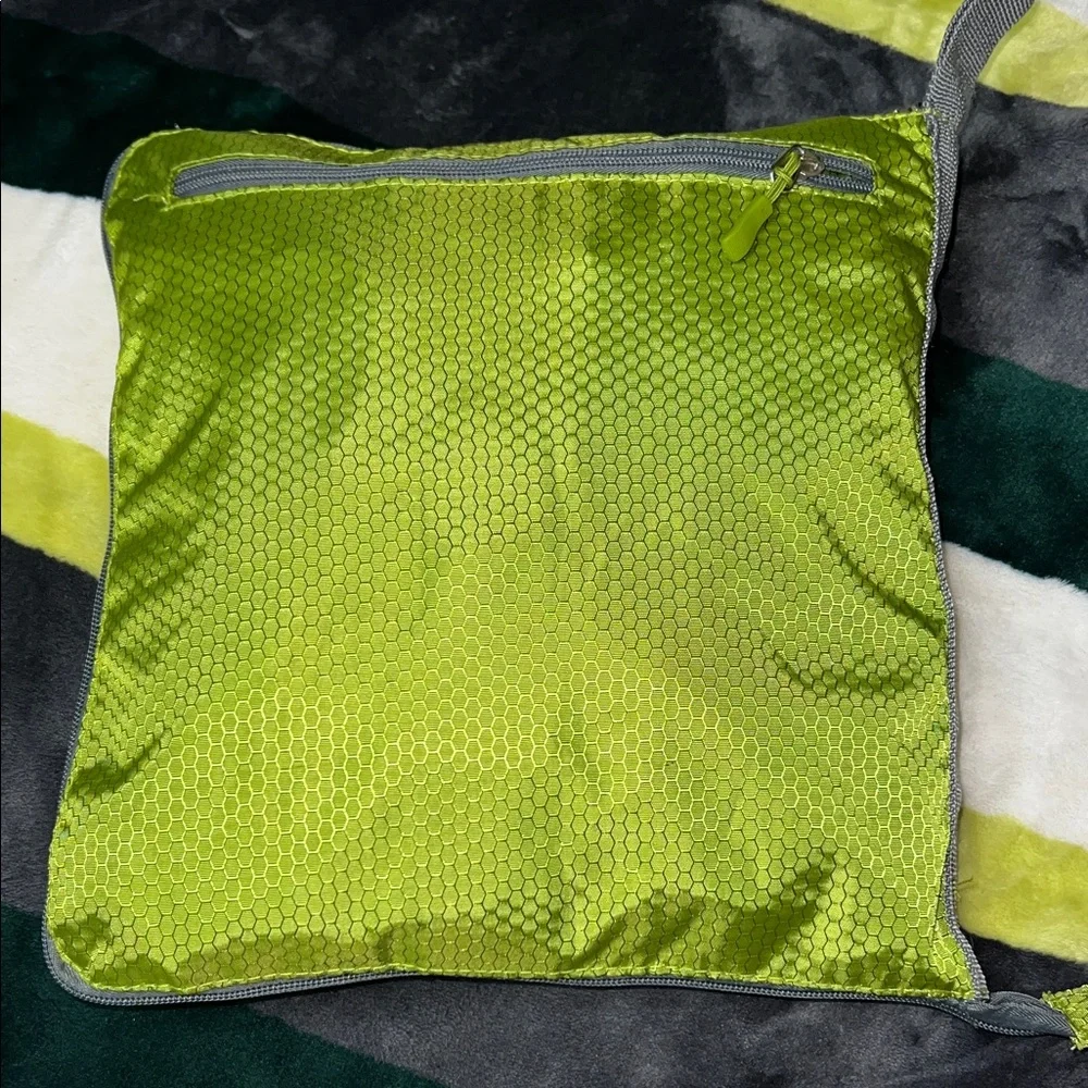 BAGO Large Duffel Bag EXTENDS